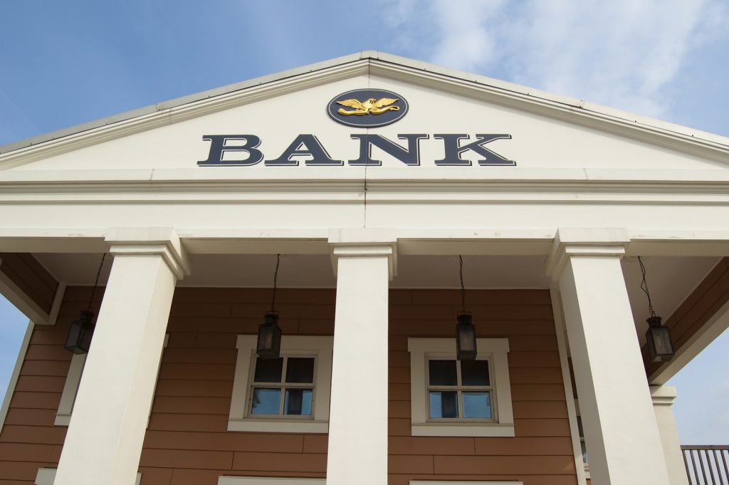 Banks Living Wills